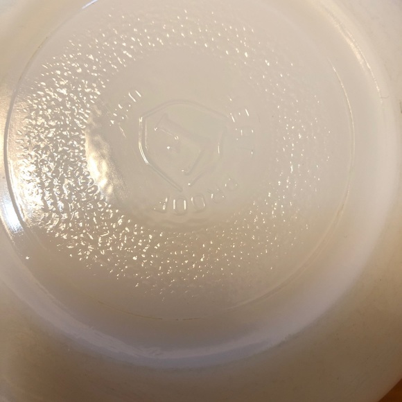 Vintage Federal Glass Milk Glass Bowl - Picture 7 of 7
